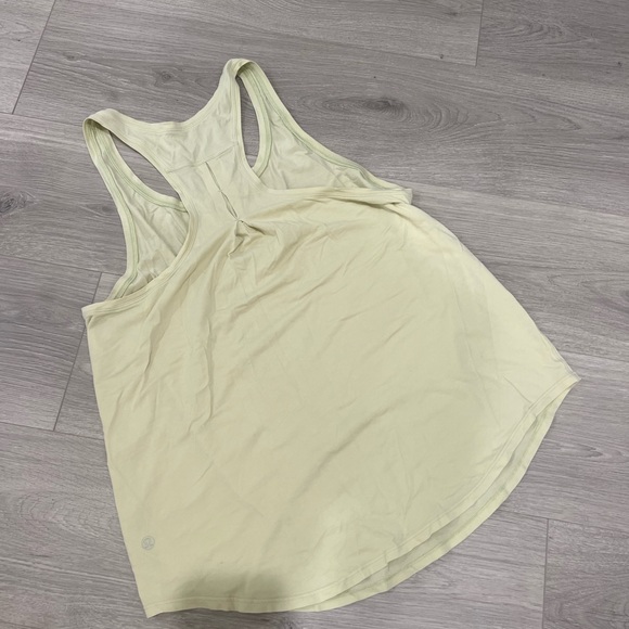Lululemon Tank - Picture 2 of 4